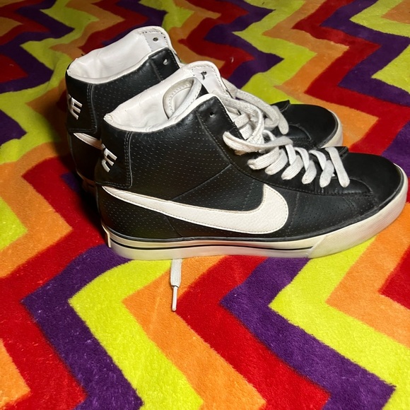 Nike Sweet Classic High Black Blazer Basketball Shoes  354701-004 Men’s 7 - Picture 5 of 8